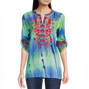 Vibrant Blue-Green Embroidered Split-Neck Caleesa Tunic